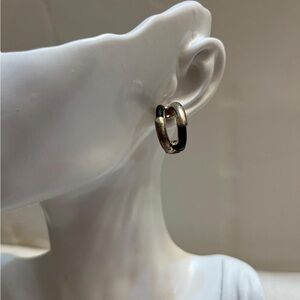 Vintage pair earrings for women